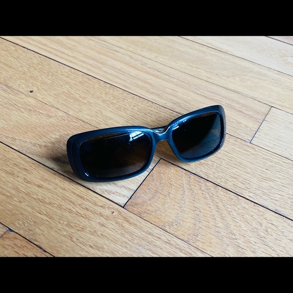 Marc Jacobs Women Polarized Sunglasses - Picture 2 of 5